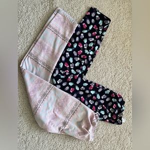 Girls Holiday Wintery Leggings Bundle (Set of 2) Mittens Pink & Fair Isle Size L